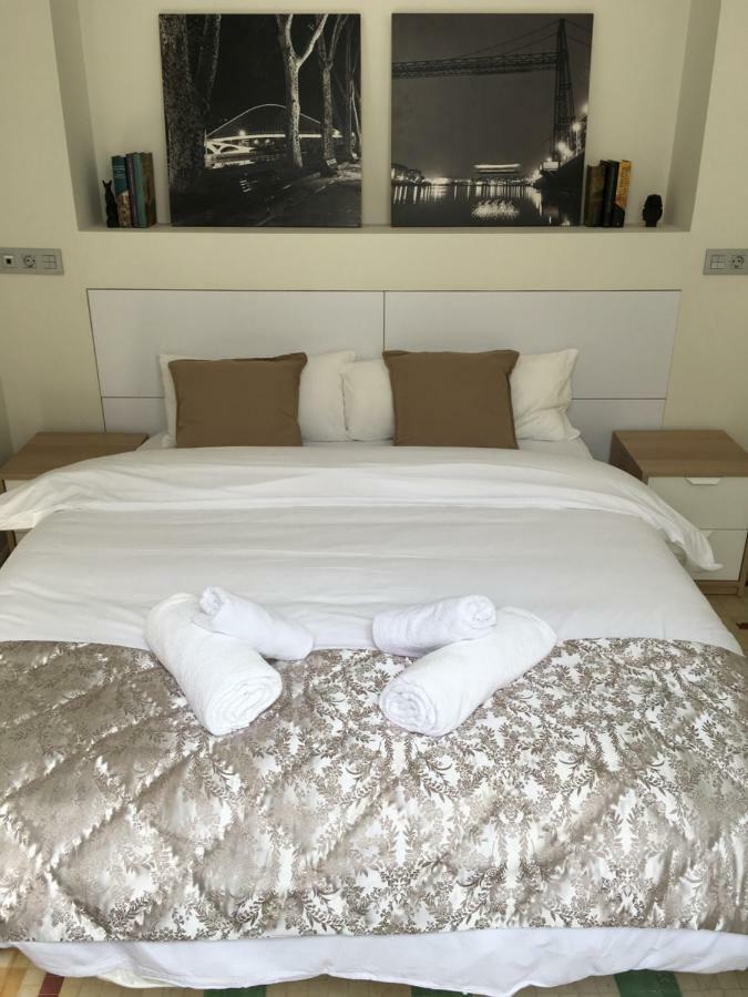 T2, Tirso De Molina, Apartamento Luminoso Y Tranquilo เซบีญา ภายนอก รูปภาพ